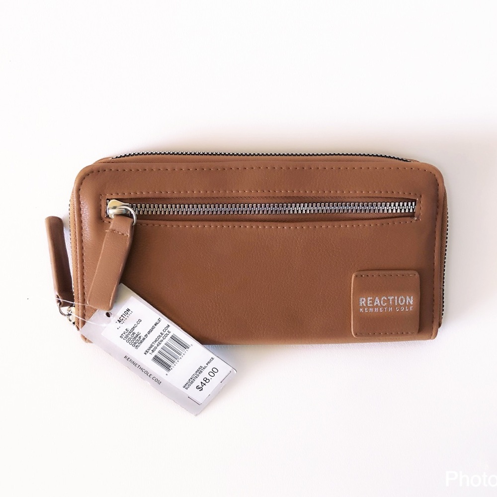 NEW Kenneth Cole Reaction wallet